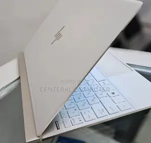 New Laptop HP Split 13t 8GB Intel Core I5 SSD 512GB