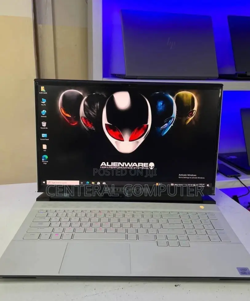 New Laptop Dell Alienware M15 R7 16GB Intel Core I7 SSD 512GB