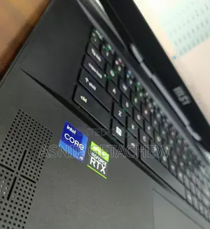 New Laptop MSI GP75 Leopard 16GB Intel Core I9 SSD 1T