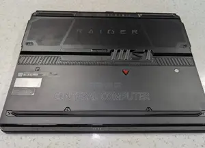 New Laptop MSI GE63VR 7RE Raider 32GB Intel Core I9 SSD 1T