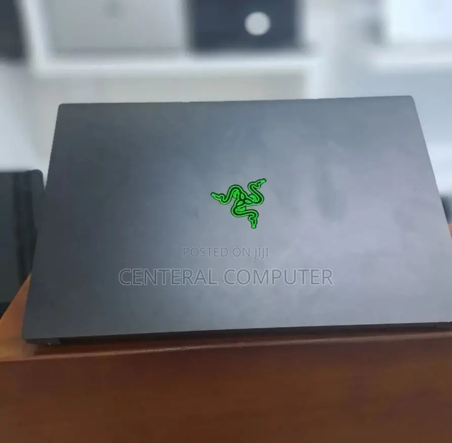 New Laptop Razer Blade Stealth 16GB Intel Core I7 SSD 512GB