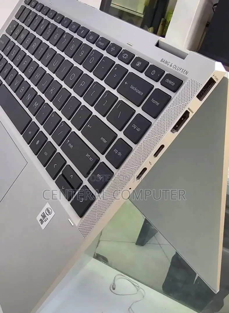 New Laptop HP EliteBook X360 1040 G7 16GB Intel Core I7 SSD 512GB