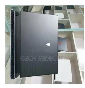 New Laptop Alienware M17x R2 16GB Intel Core i7 SSD 512GB