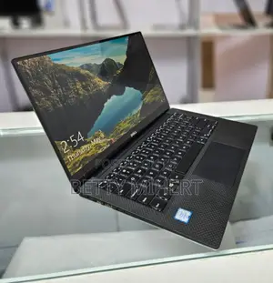 New Laptop HP Spectre 16GB Intel Core I7 SSD 512GB