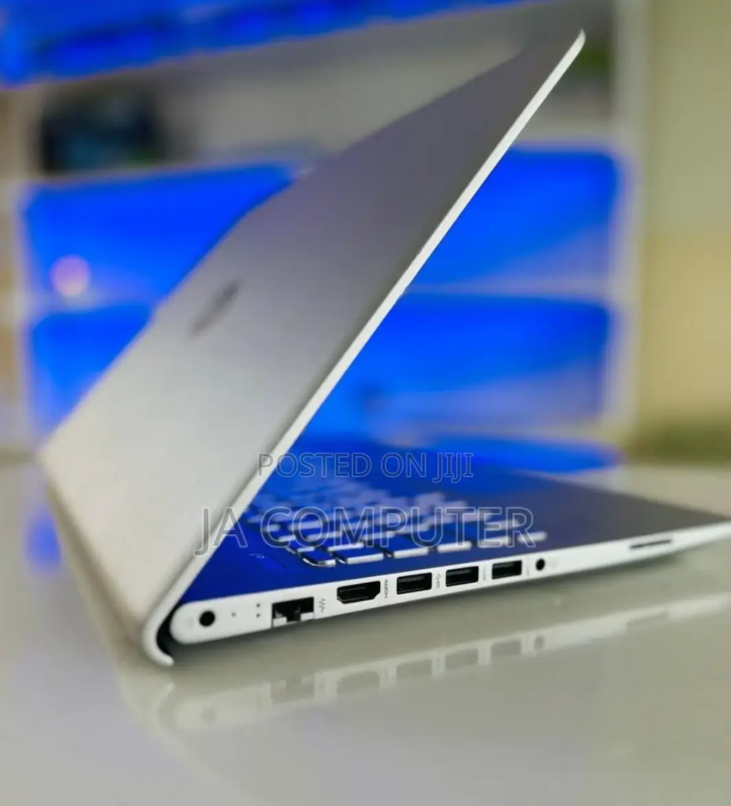 New Laptop HP Envy 13 8GB Intel Core I5 HDD+SSD 640GB