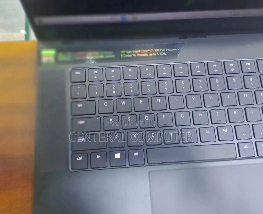 New Laptop Razer Blade Stealth 16GB Intel Core I7 SSD 512GB