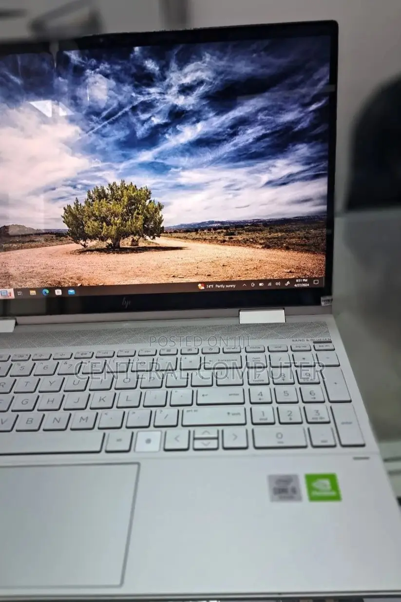 New Laptop HP Envy 15-Ep0xxx 16GB Intel Core I7 SSD 512GB