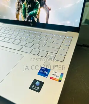 New Laptop HP Pavilion 14 16GB Intel Core I7 SSD 1T