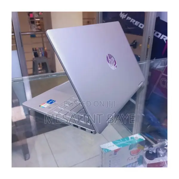 New Laptop HP Pavilion 15 8GB Intel Core I5 SSD 512GB