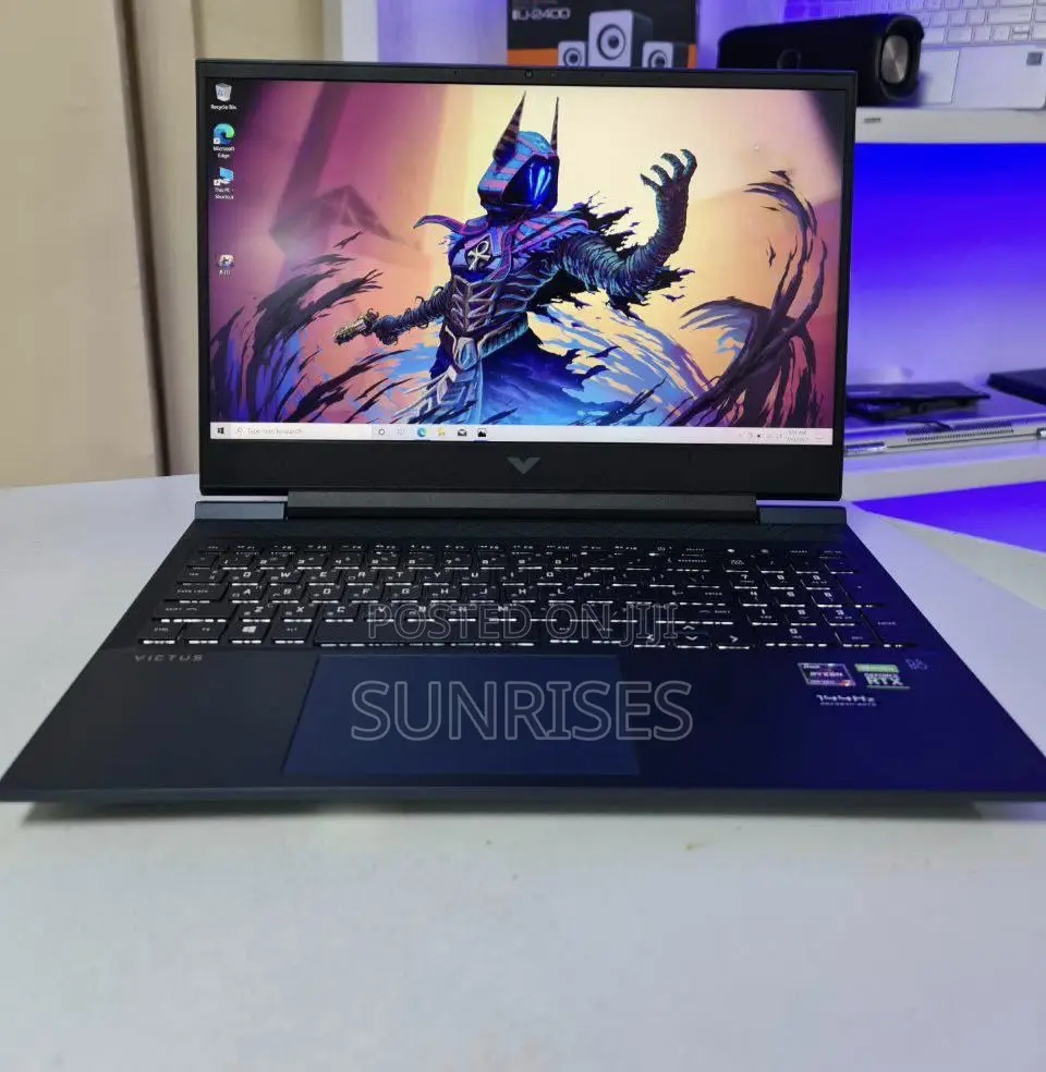 New Laptop HP Victus 16 16GB AMD Ryzen 5 SSD 512GB