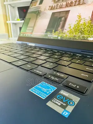 New Laptop Samsung NP-X360 16GB Intel Core I7 SSD 512GB