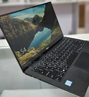 Photo - New Laptop Dell XPS 13 8GB Intel Core I7 SSD 512GB