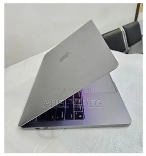 New Laptop Apple MacBook Pro 2020 M1 8GB Apple M1 SSD 512GB