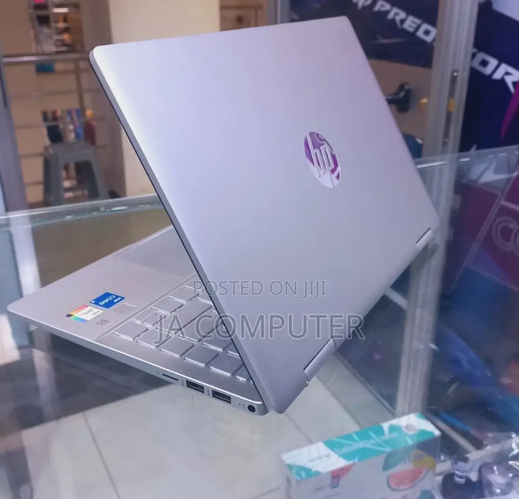 New Laptop HP Pavilion 15 8GB Intel SSD 512GB