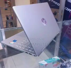 New Laptop HP Pavilion 15 8GB Intel SSD 512GB