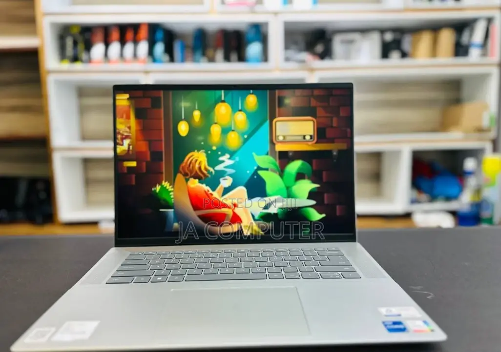 New Laptop Dell Inspiron 15 32GB Intel Core I7 SSD 1T