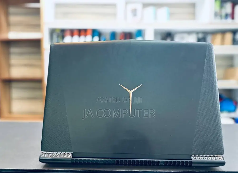 New Laptop Lenovo Legion 5 8GB Intel Core I7 HDD+SSD 1.5T