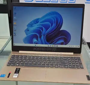 Photo - New Laptop Lenovo Ideapad 3 8GB Intel Core I3 SSD 512GB