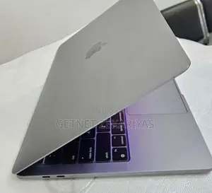 New Laptop Apple MacBook Pro 2020 M1 36GB Apple M1 Pro SSD 512GB