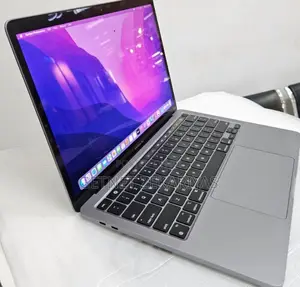 New Laptop Apple MacBook Pro 2020 M1 36GB Apple M1 Pro SSD 512GB