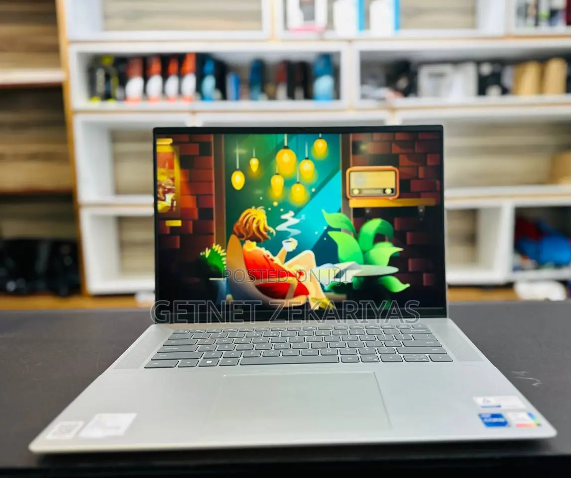 New Laptop Dell Inspiron 16 7630 32GB Intel Core I7 SSD 1T