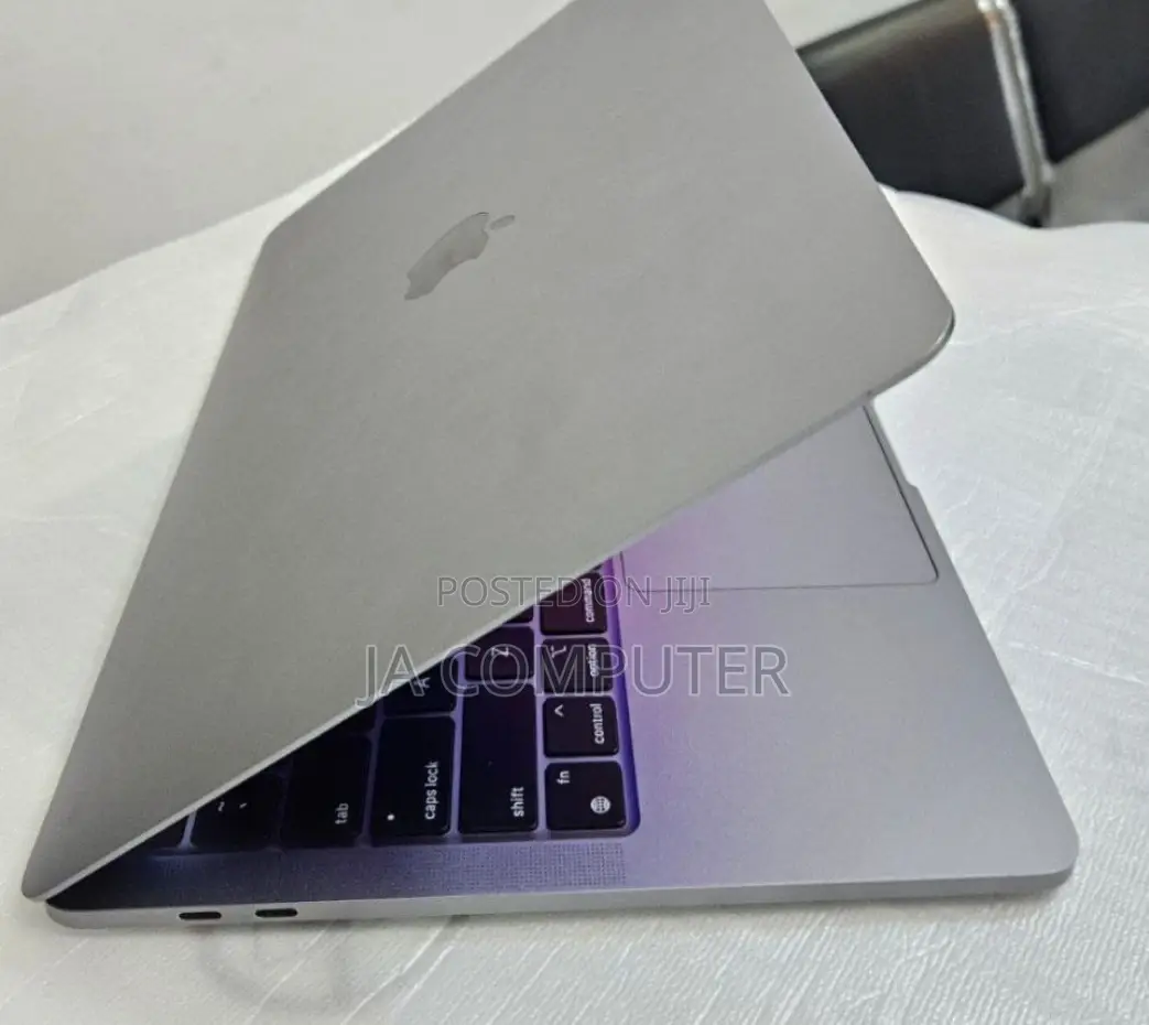 New Laptop Apple MacBook Air 2020 M1 8GB Apple M1 SSD 512GB