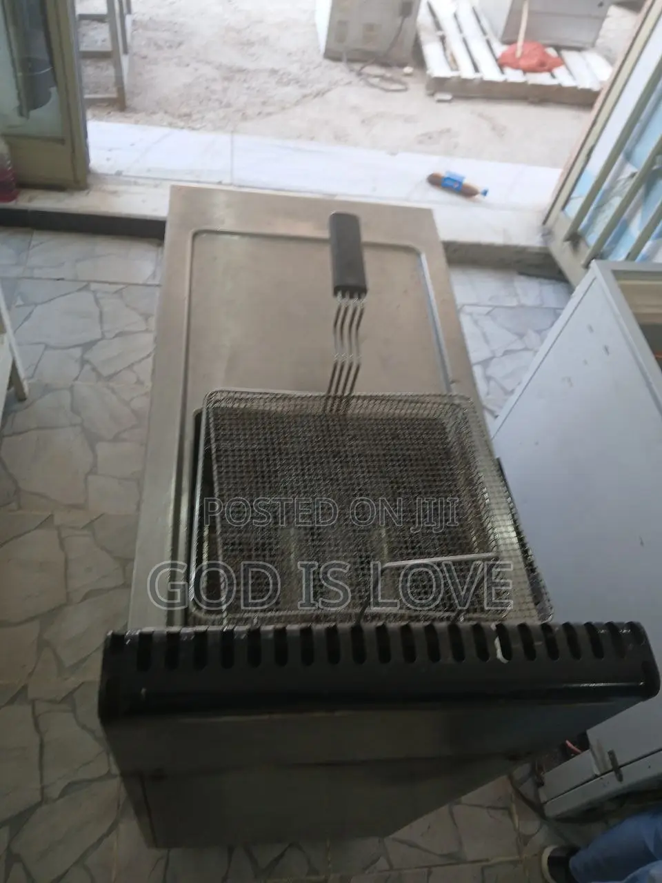 የሚሸጥ ችብስ መጥበሻ
Comedashal MBM