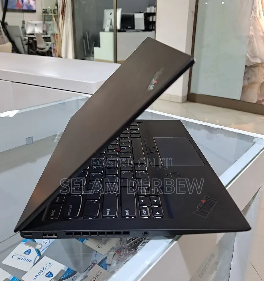 New Laptop Lenovo ThinkPad X1 Carbon 16GB Intel Core I7 SSD 512GB