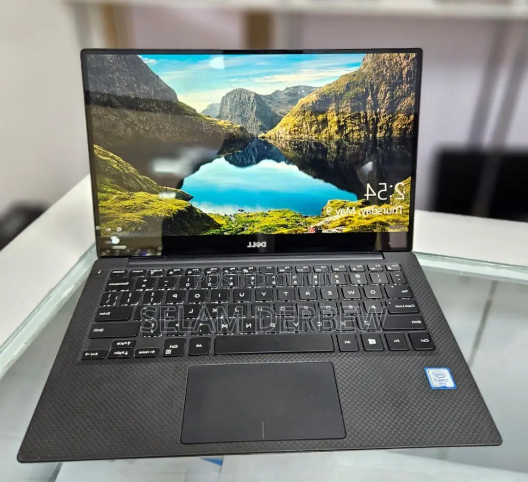 New Laptop Dell XPS 13 8GB Intel Core I7 SSD 512GB
