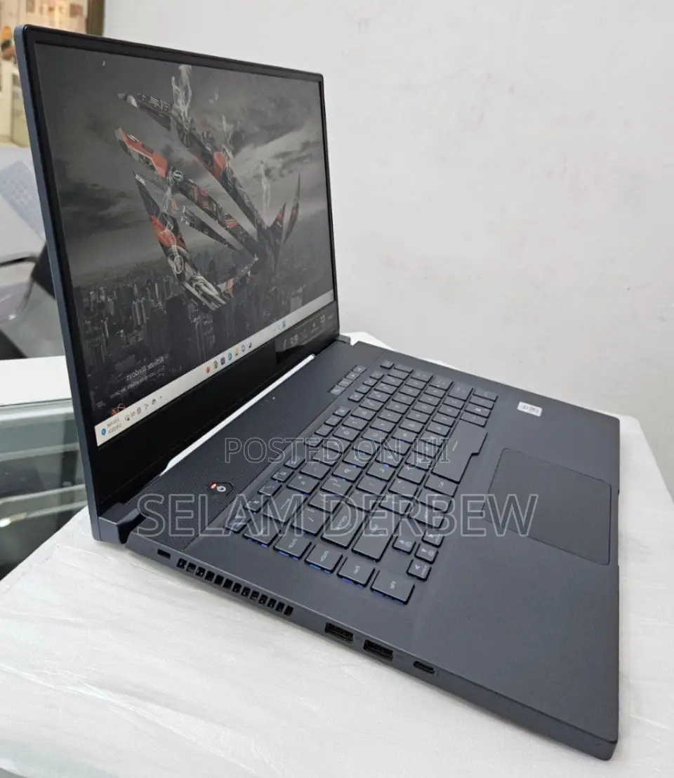 New Laptop Asus ROG ZEPHYRUS (GX501) 16GB Intel Core I7 SSD 512GB