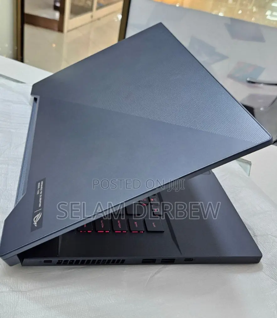 New Laptop Asus ROG ZEPHYRUS (GX501) 16GB Intel Core I7 SSD 512GB