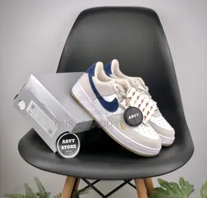Nike Air Force 1'07 "Suede Cream Navy White" Low Shoe
