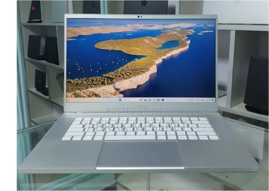 New Laptop Razer Blade 16GB Intel Core I7 SSD 512GB