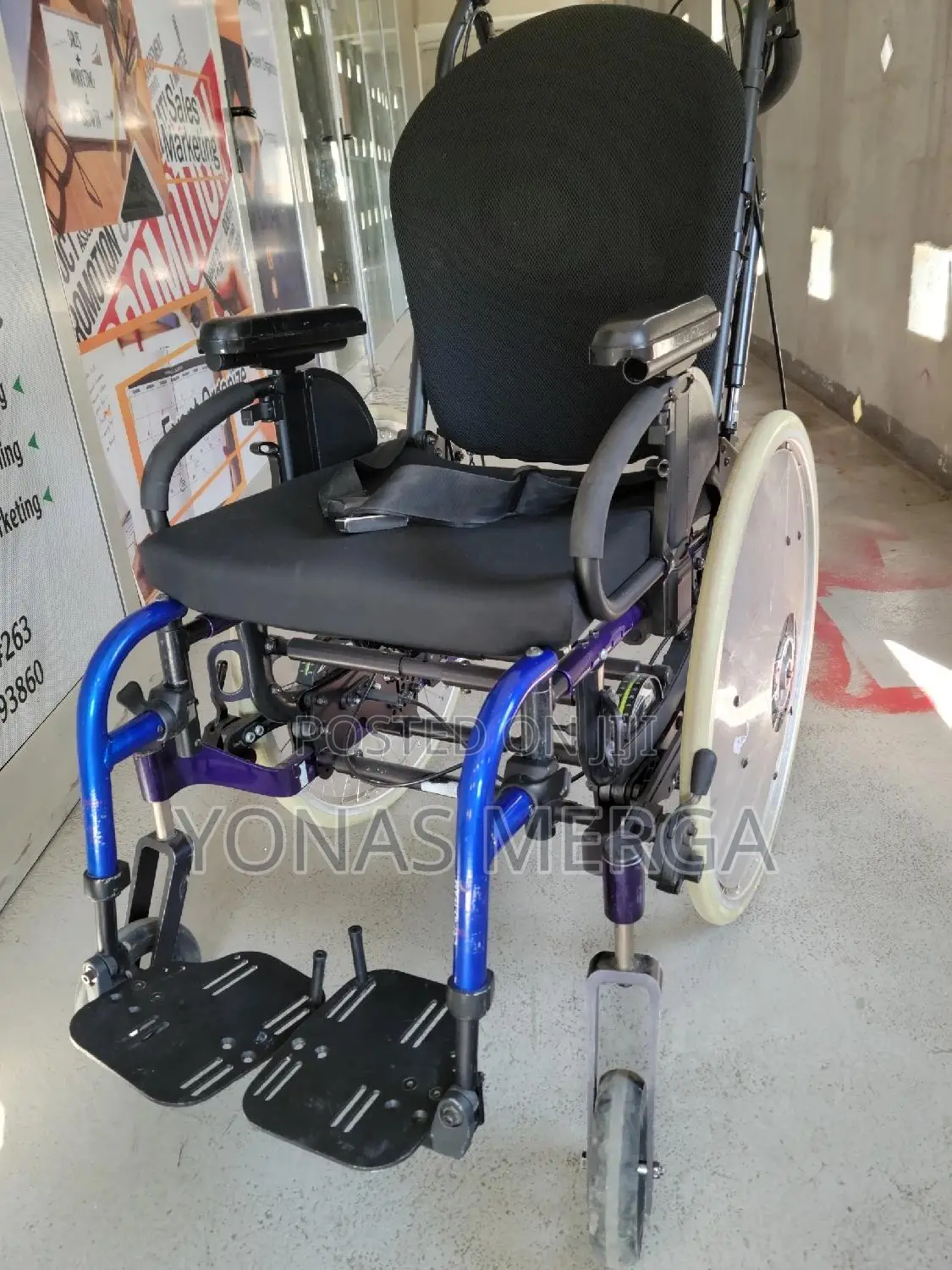 European Wheelchair+በትንሹ ያገለገሉ Wheelchair:Wheelchair*ዊልቼር