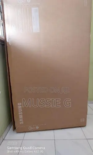 Photo - SAMSUNG Crystal UHD Tv's