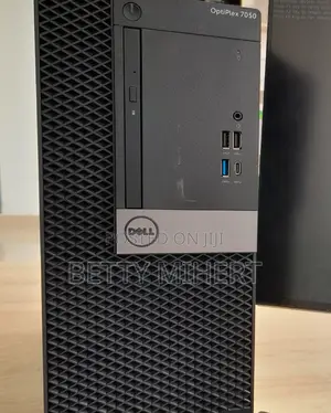 Desktop Computer Dell OptiPlex 3050 8GB Intel Core I5 HDD 1T
