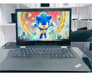 Photo - New Laptop Lenovo ThinkPad Yoga 370 8GB Intel Core I5 SSD 512GB