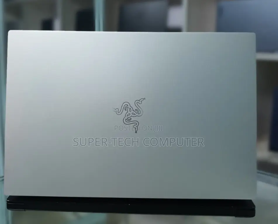 New Laptop Razer Blade 16GB Intel Core I7 SSD 512GB