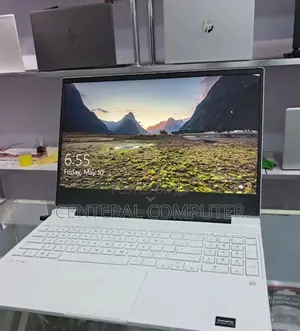 New Laptop HP Victus 15 8GB AMD Ryzen 7 SSD 512GB