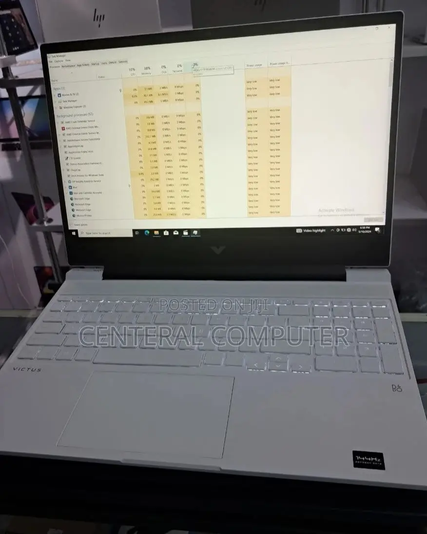 New Laptop HP Victus 15 8GB AMD Ryzen 7 SSD 512GB