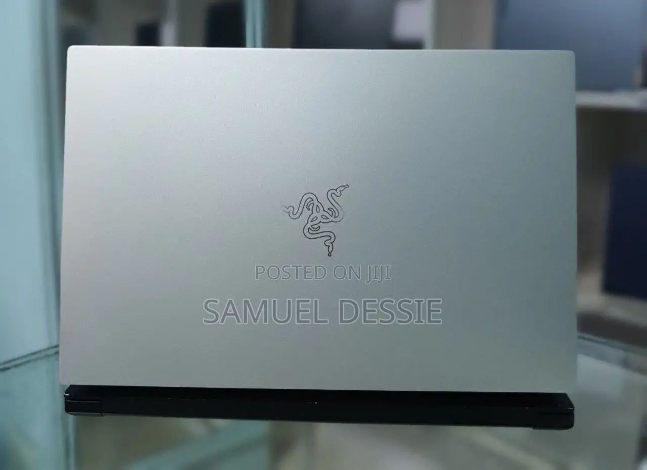 New Laptop Razer Blade 16GB Intel Core I7 SSD 512GB