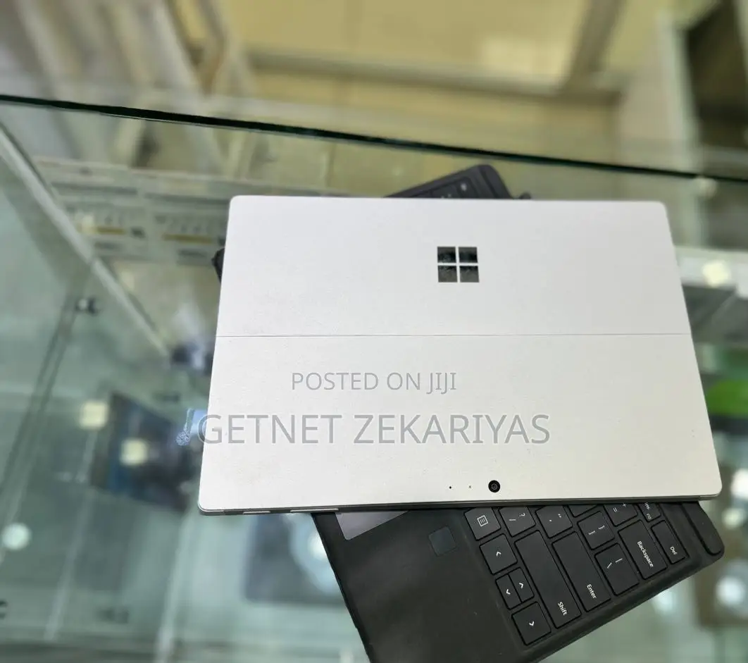 New Laptop Microsoft Surface Pro 7 4GB Intel Core I3 SSD 128GB