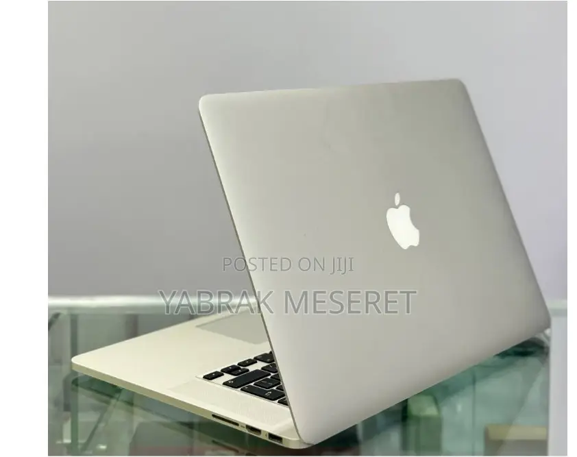 New Laptop Apple MacBook 2015 16GB Intel Core I7 SSD 256GB
