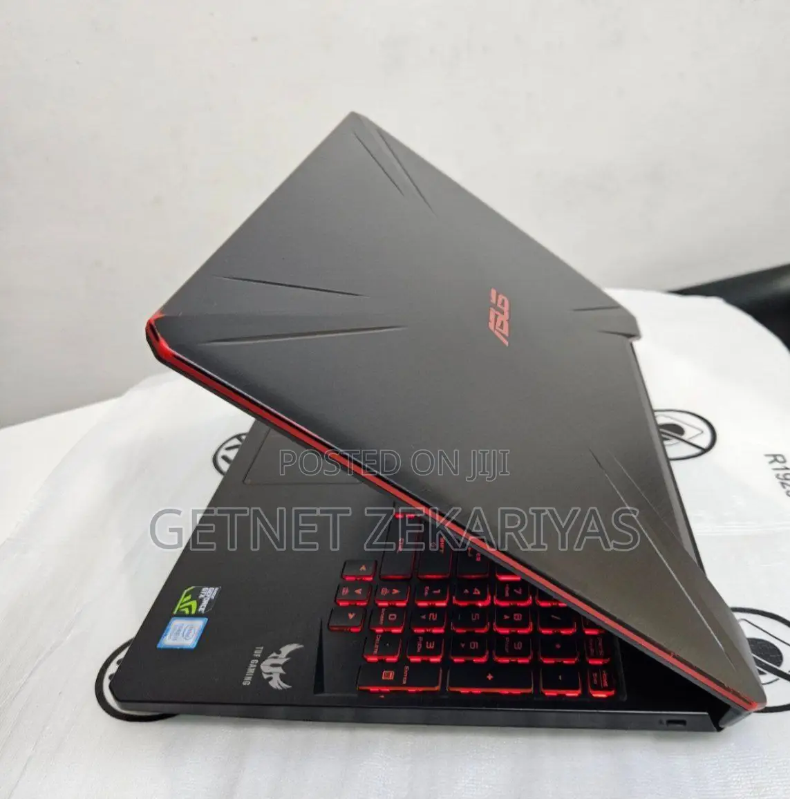 New Laptop Asus A42JC 8GB Intel Core I5 SSD 256GB
