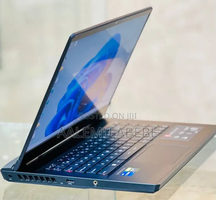 New Laptop MSI GP75 Leopard 16GB Intel Core I7 SSD 1T