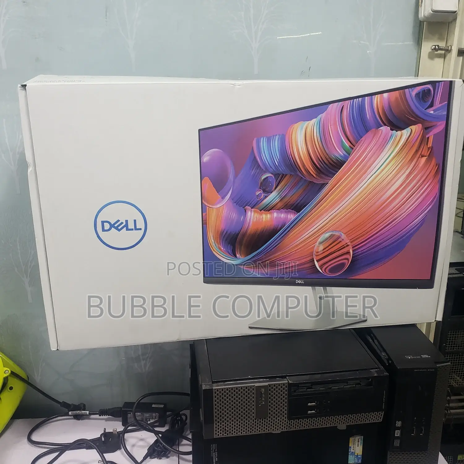 27 Inch Frameless New Packed Dell Monitor FHD