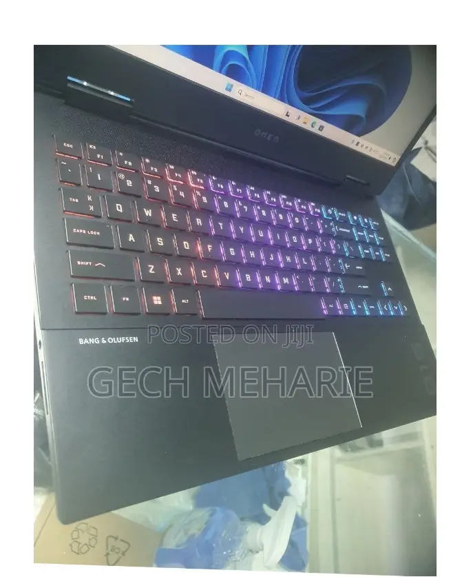 New Laptop HP Omen 15 16GB Intel Core i7 SSD 512GB