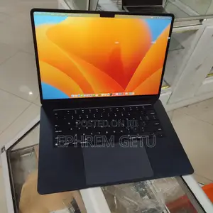 New Laptop Apple MacBook Air 2023 M2 8GB Apple M2 SSD 256GB