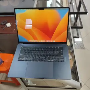 New Laptop Apple MacBook Air 2023 M2 8GB Apple M2 SSD 256GB