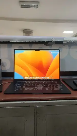 Photo - New Laptop Apple MacBook Air 2023 M2 8GB Apple M2 SSD 256GB